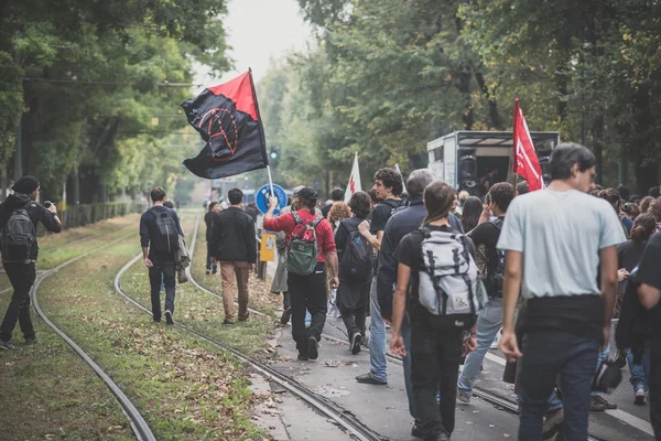 2014 年 10 月 11 日にミラノで開催されるない博覧会デモ — ストック写真