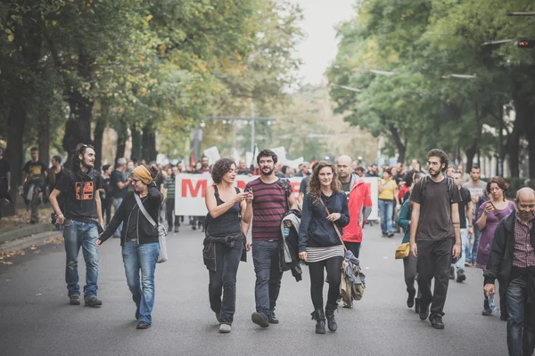 2014 年 10 月 11 日在米兰举行没有世博会示范 — 图库照片
