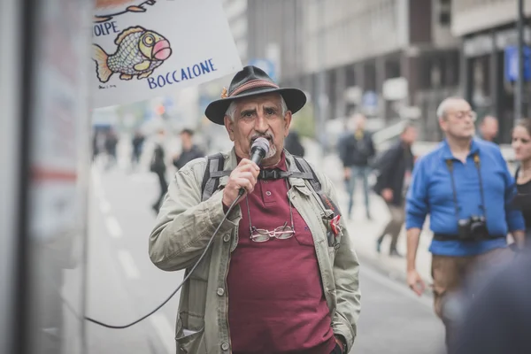 No expo demonstration held in Milan october 11, 2014 — Stock Photo, Image