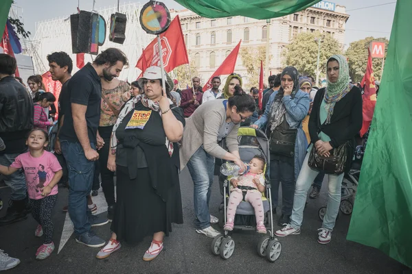 Manifestation held in Milan october 18, 2014 — Stock Photo, Image