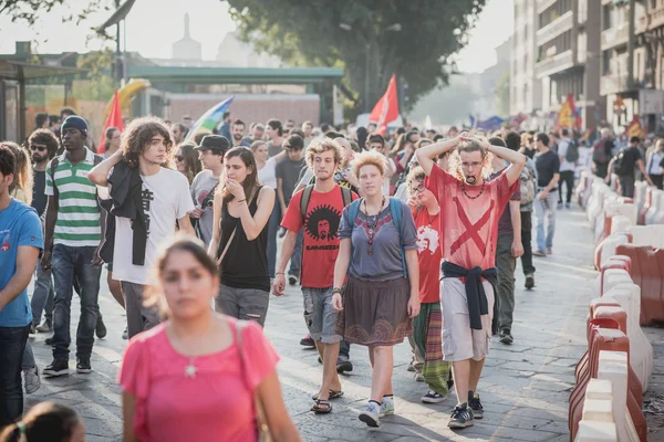 Manifestation tenue à Milan le 18 octobre 2014 — Photo