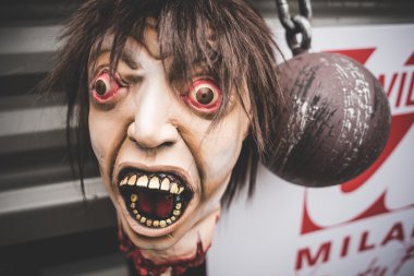 25 Ekim 2014 Milano'da düzenlenen zombi geçit töreni