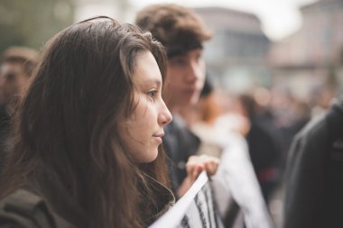Milano'da düzenlenen öğrenci gösteri