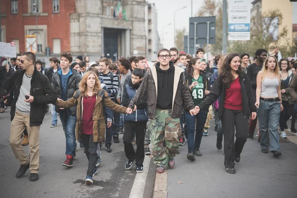 Student demonstration held in Milan — Stock Photo, Image