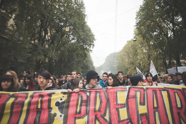 Φοιτητική διαδήλωση που έλαβε χώρα στο Μιλάνο — Φωτογραφία Αρχείου