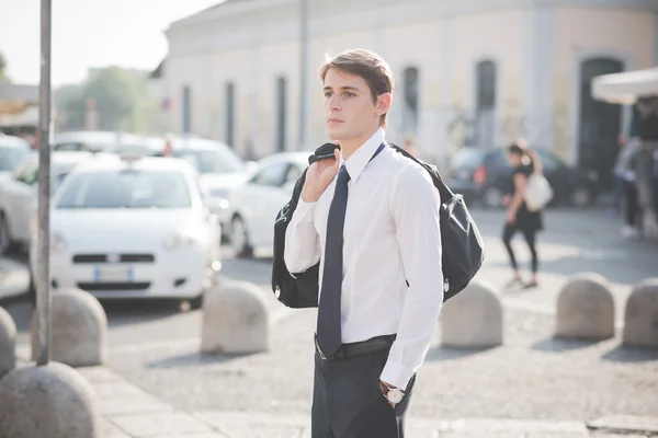 Jovem bonito elegante loira modelo homem — Fotografia de Stock