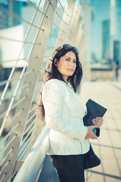 Business woman with tablet — Stock Photo, Image