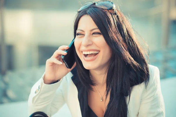 Beautiful long black hair elegant business woman — Stock Photo, Image