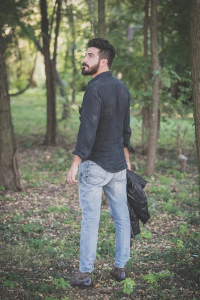 Bearded man in the woods — Stock Photo, Image