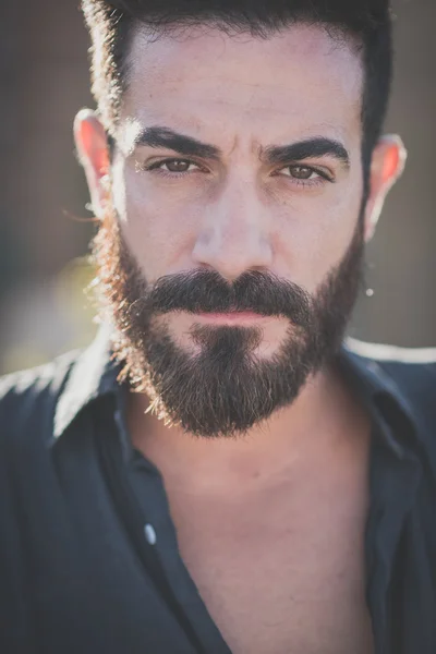 Handsome bearded man — Stock Photo, Image