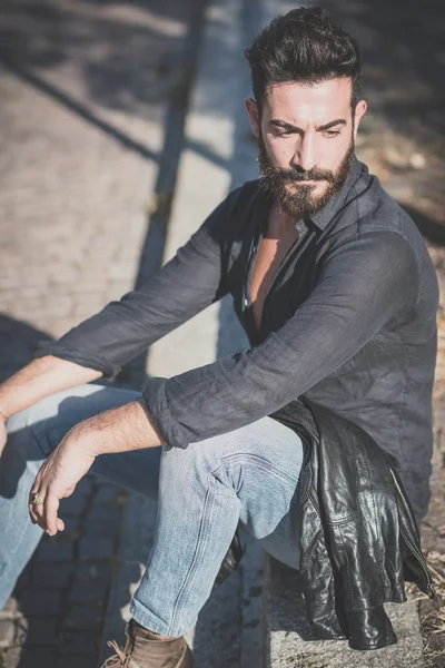 Beau barbu homme — Photo