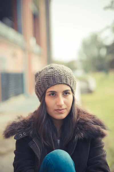 Brunette woman in warm clothes — Stock Photo, Image