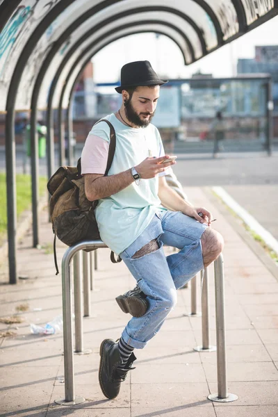 Modern man using smartphone — Stock Photo, Image