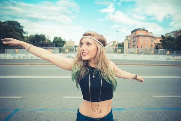 Beautiful young blonde hair woman hipster — Stock Photo, Image