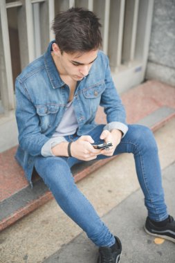 Genç alternatif stil adam