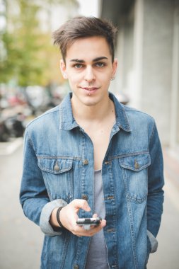 Genç alternatif stil adam