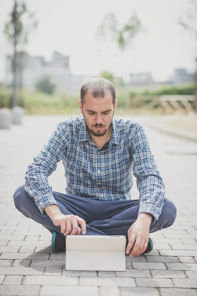 Modern man using tablet — Stock Photo, Image