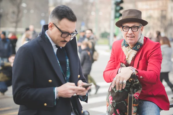 Menschen während der Mailänder Modewoche — Stockfoto