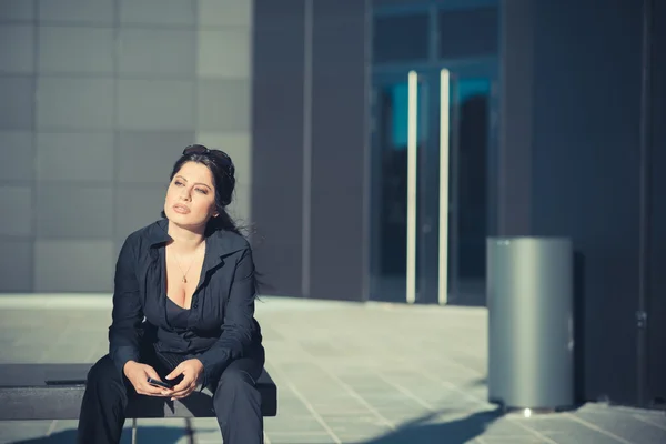 Mulher de negócios elegante — Fotografia de Stock