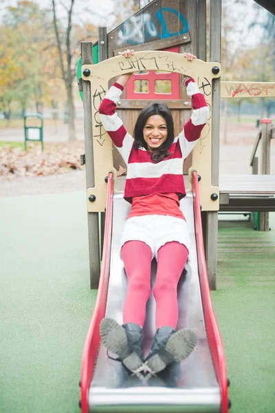 Beautiful indian woman at  park — Stock Photo, Image