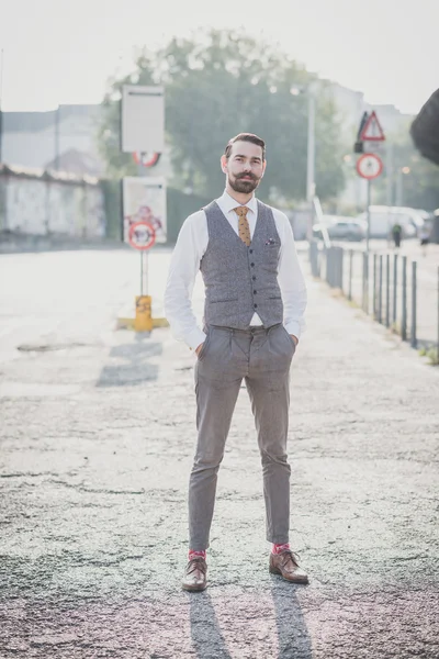 Guapo bigote grande hipster hombre — Foto de Stock