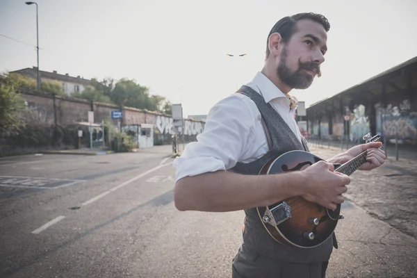 Bonito grande bigode hipster homem — Fotografia de Stock