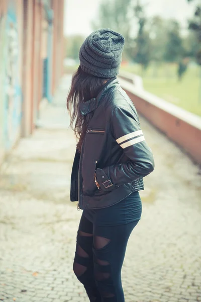 Beautiful brunette woman — Stock Photo, Image