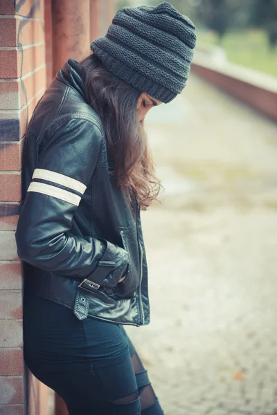 Beautiful brunette woman — Stock Photo, Image