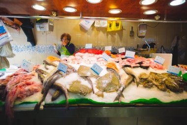 Barcelona'da Boqueria pazarı