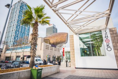 Barceloneta insanlar yürüyüş