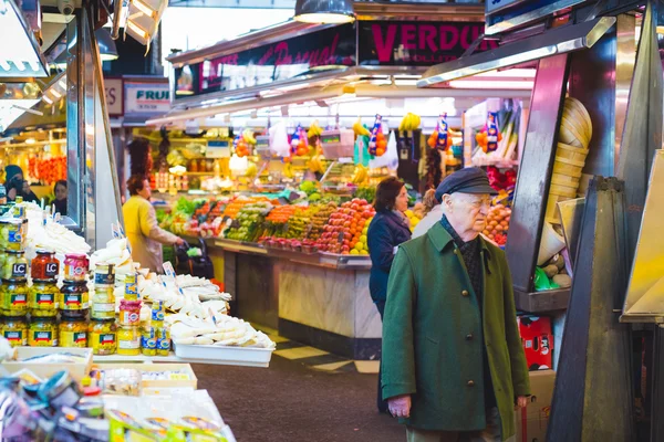 Mercado de la Boquería en Barcelona — Foto de Stock