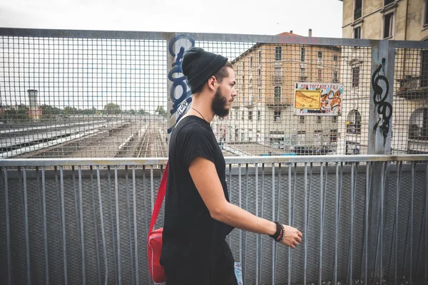 Stilig skäggiga hipster man — Stockfoto