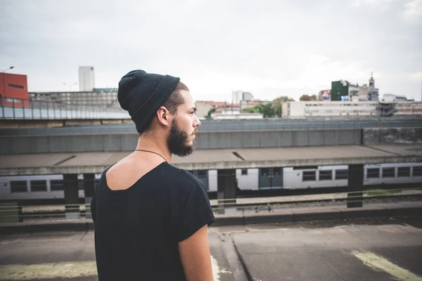 Bonito homem hipster barbudo — Fotografia de Stock