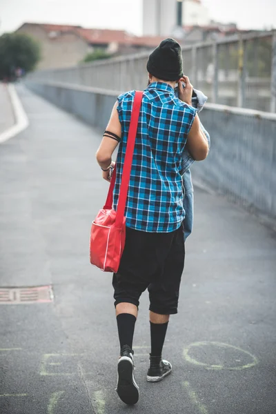 Guapo barbudo hipster hombre —  Fotos de Stock