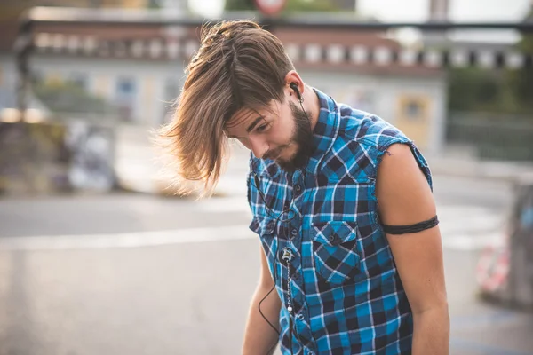 Bonito homem hipster barbudo — Fotografia de Stock