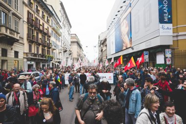 Milano'da düzenlenen kurtuluş kutlamaları