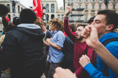 Milano'da düzenlenen kurtuluş kutlamaları