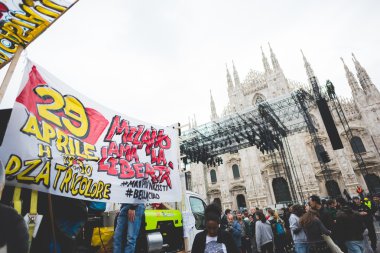 Milano'da düzenlenen kurtuluş kutlamaları