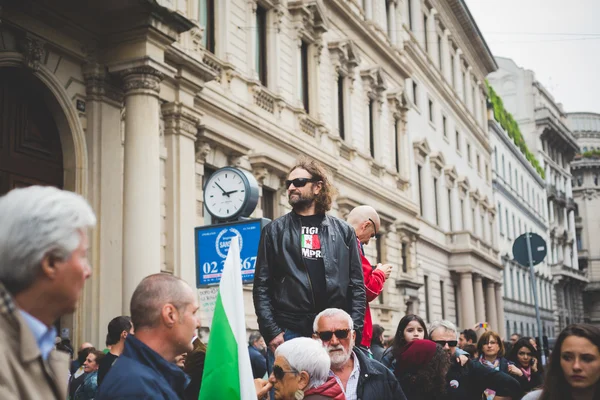Празднование освобождения Милана — стоковое фото
