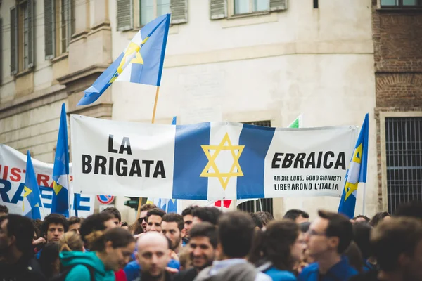 Milano'da düzenlenen kurtuluş kutlamaları — Stok fotoğraf