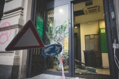 tezahürü Milano'da düzenlenen 1 Mayıs 2015