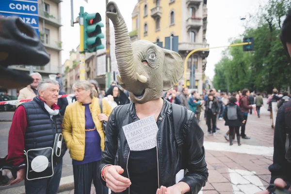 Manifestación no expo celebrada en Milán mayo 1, 2015 — Foto de Stock
