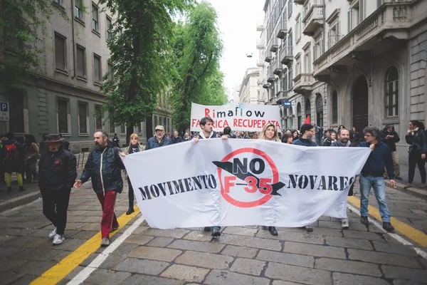 Manifestation no expo tenue à Milan 1 mai 2015 — Photo