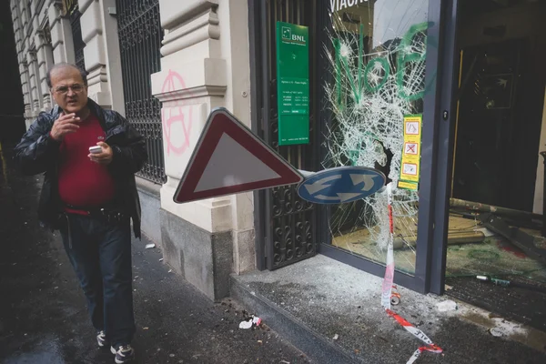 Manifestation tenue à Milan 1 mai 2015 — Photo