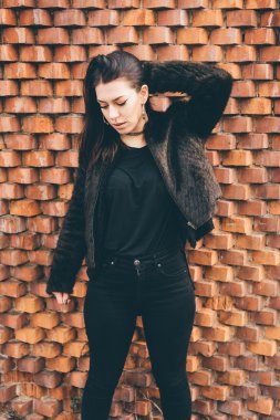 Genç güzel kadın.