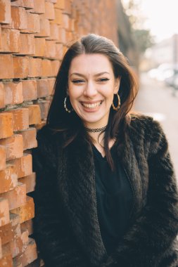 Genç güzel kadın.