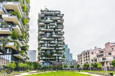 Bosco verticale binalar Milano