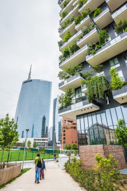 Bosco verticale binalar Milano