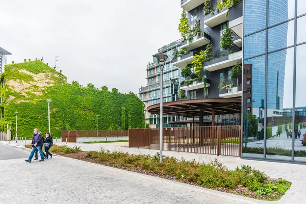 Bosco verticale en milan 2015 — Foto de Stock