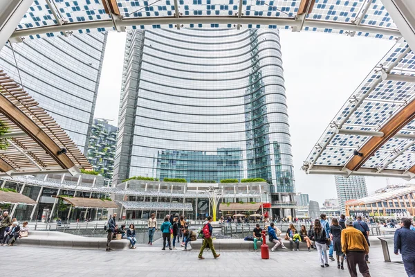 New business district Garibaldi in Milan — Stock Photo, Image